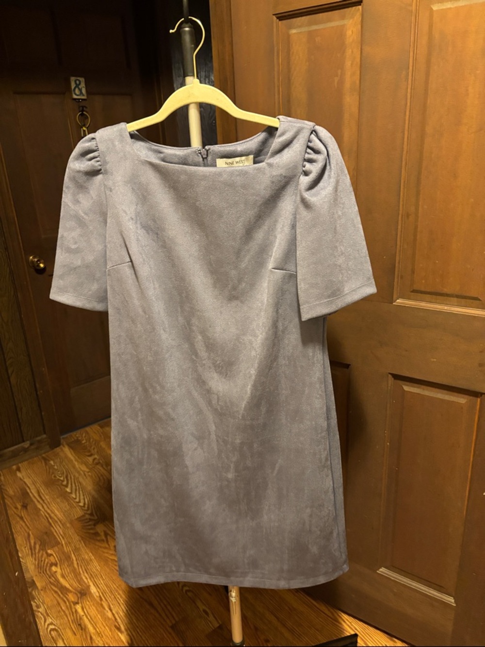 Nine West Dusty Gray Short Sleeve Shift Dress